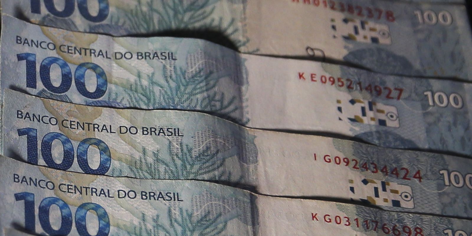 Brasil capta US$ 2,25 bilhões em títulos no mercado externo