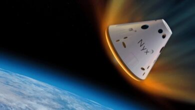 Capsula espacial da The Exploration Company perde carga em reentrada atmosférica