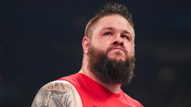 Kevin Owens deve passar por cirurgia no pescoço e poderá retornar no SummerSlam 2026