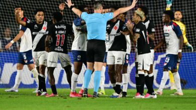 Futebol brasileiro enfrenta crise técnica e social enquanto busca reencontro com o passado Futebol brasileiro enfrenta crise técnica e social enquanto busca reencontro com o passado