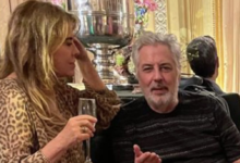 Roberto de Carvalho e ex-namorada geram rumores de romance após viagem a Paris