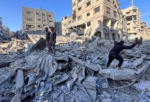 Autoridades de Gaza recuperam restos de 112 vítimas após dois anos de bombardeios