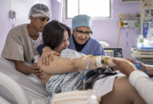 Doula humaniza partos em SP e transforma vida de gestantes em vulnerabilidade