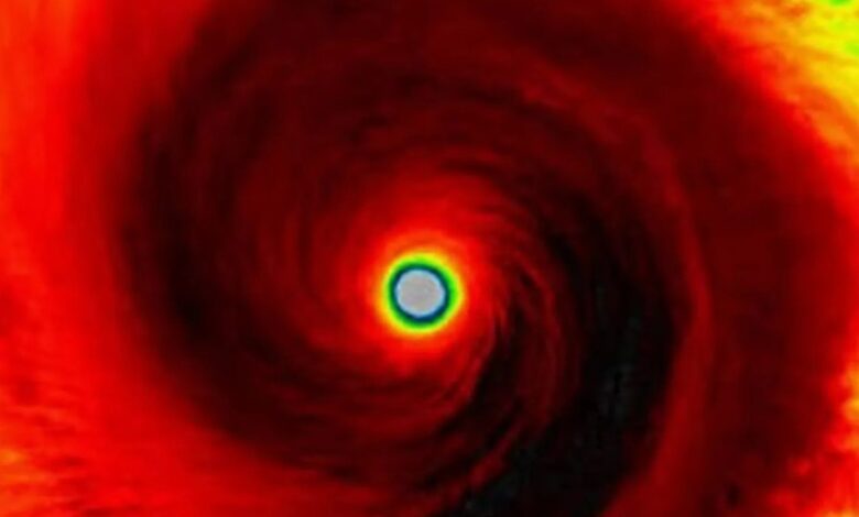 Furacão Polo atinge categoria 5 três vezes e registra ventos de 290 km/h no Pacífico