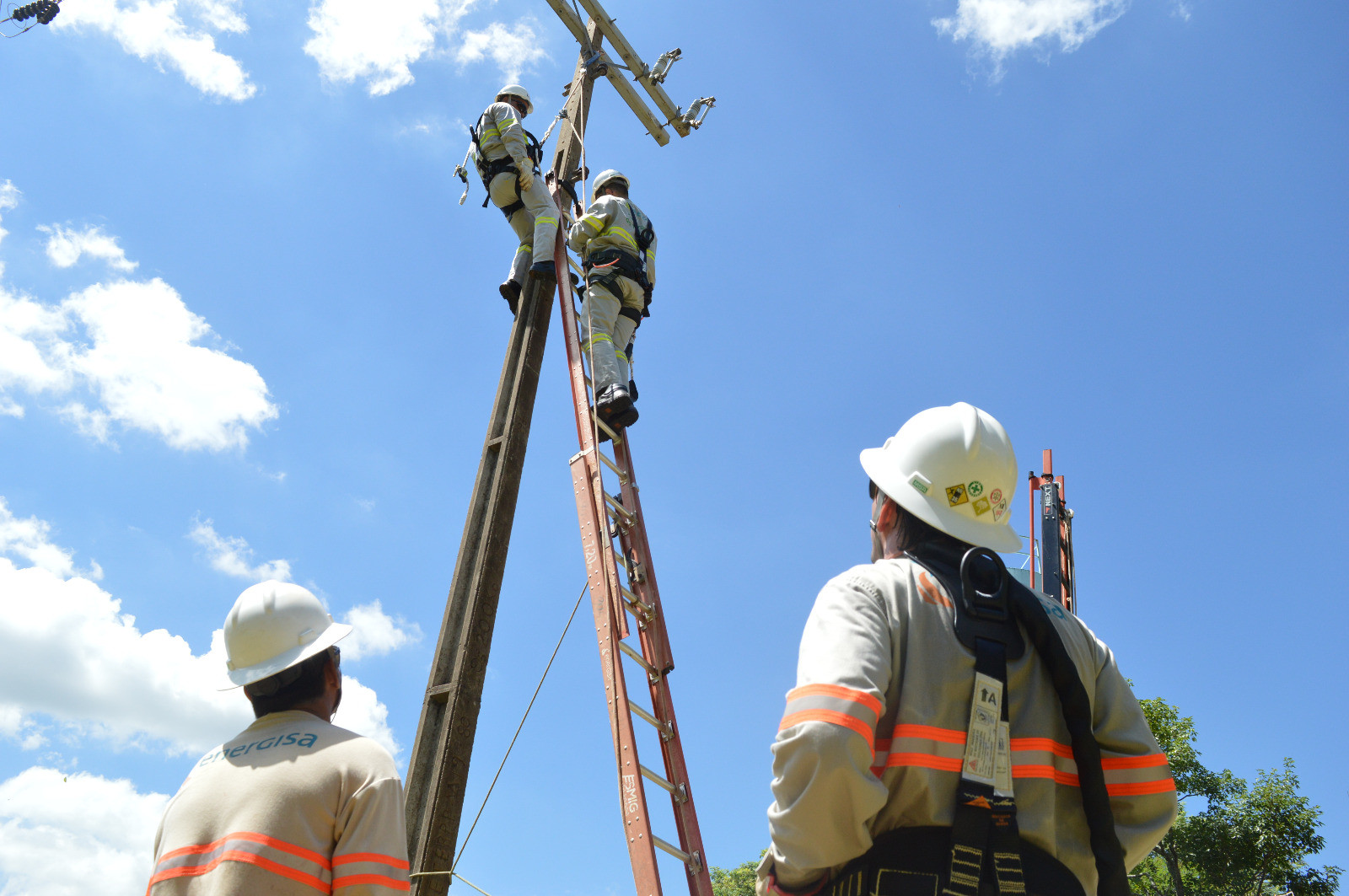 Energisa Rondônia oferece 10 vagas de emprego em várias cidades, com inscrições gratuitas até hoje