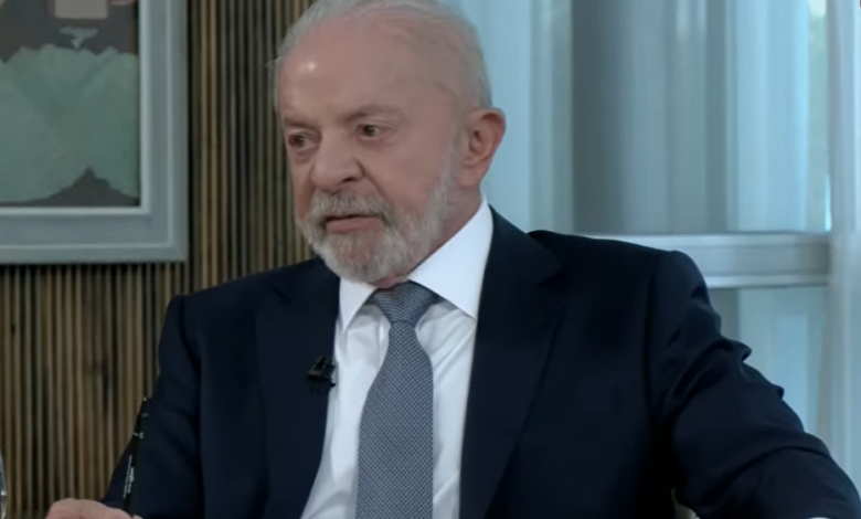 Lula admite já ter bebido whisky de ex-banqueiro após troca de mensagens revelada Lula admite já ter bebido whisky de ex-banqueiro após troca de mensagens revelada