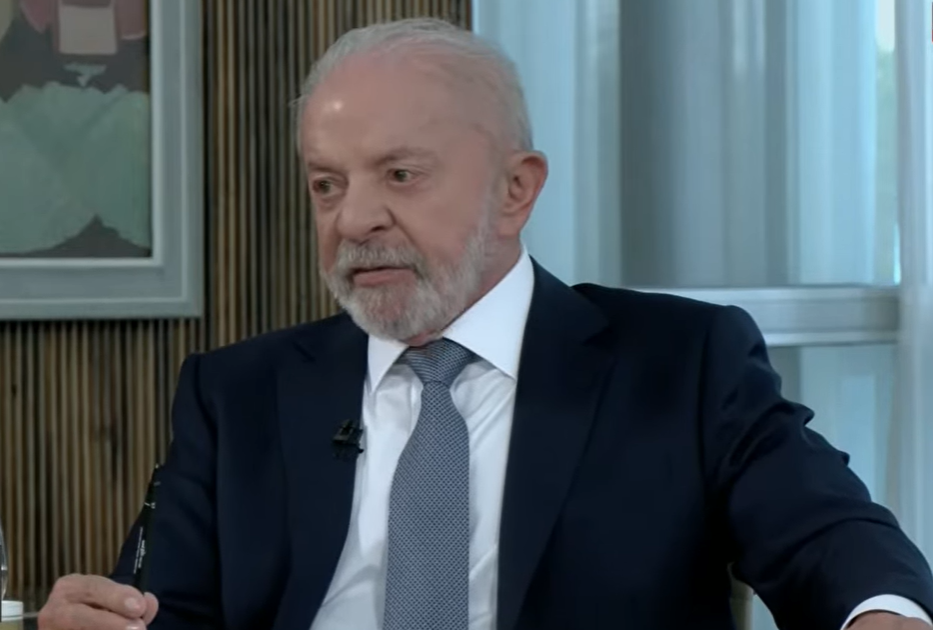 Lula admite já ter bebido whisky de ex-banqueiro após troca de mensagens revelada