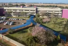 Universidade oferece vaga de professor com salário de até R$ 13 mil em Foz do Iguaçu