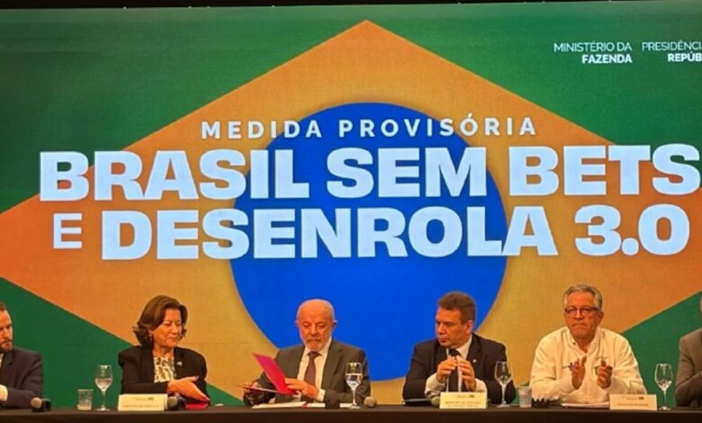 Governo Lula proíbe apostas on-line e arrecada R$ 2,5 bilhões desde regulamentação Governo Lula proíbe apostas on-line e arrecada R$ 2,5 bilhões desde regulamentação