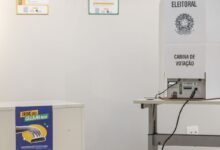 Justiça Eleitoral lança simulador de urna eletrônica para auxiliar votação em 2026