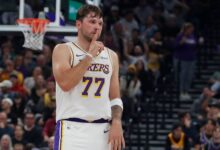 Luka Doncic brilha com 52 pontos e garante vitória dos Lakers na era pós-LeBron