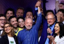 Lula celebra 81 anos com confusão sobre data de nascimento e história familiar intrigante