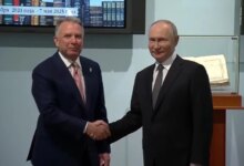 Trump e Putin promovem diálogo trilateral para acabar com a guerra na Ucrânia