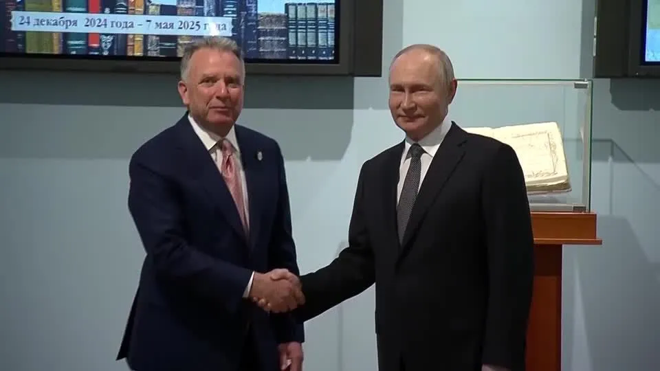 Trump e Putin promovem diálogo trilateral para acabar com a guerra na Ucrânia