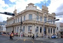 Prefeitura de Feira de Santana convoca 136 profissionais e chega a 1.516 chamados