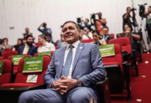 Desembargador Newton Ramos e banqueiro Vorcaro trocam mensagens sobre jantares e negócios do Master