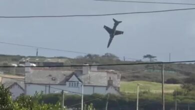 Queda de caça da RAF em Gales revela falha da equipe e provoca explosão devastadora