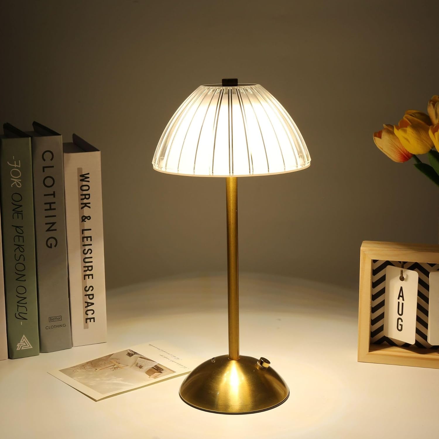 BEMMY Luminária de Mesa: Abajur Dimerizável Recarregável USB para Iluminação Noturna Elegante