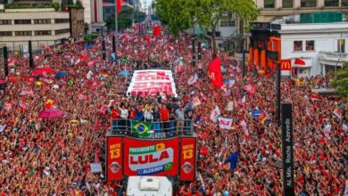 Lula encerra campanha em São Paulo com ato que reúne mais de 2 milhões de apoiadores