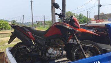 Polícia Militar recupera motocicleta furtada em residência na manhã de 12 de outubro