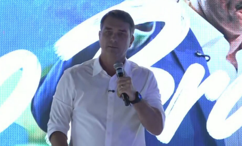 Flávio Bolsonaro promete retomar programa de apoio ao setor de eventos se eleito