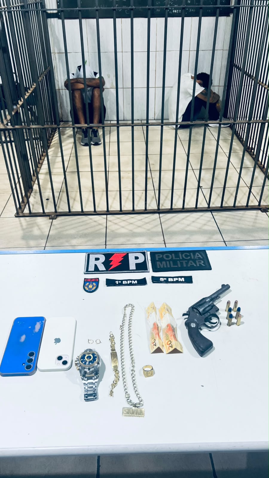 Polícia prende homens com revólver e munições em evento em Porto Velho Polícia prende homens com revólver e munições em evento em Porto Velho