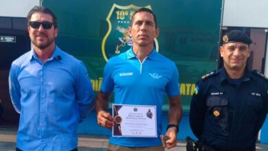 Subtenente PM Gleison recebe prêmio por salvar vidas em crise armada em Alta Floresta