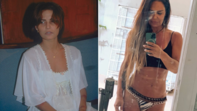 Carla Cabral celebra 50 anos e surpreende fãs com fotos de biquíni nas redes sociais