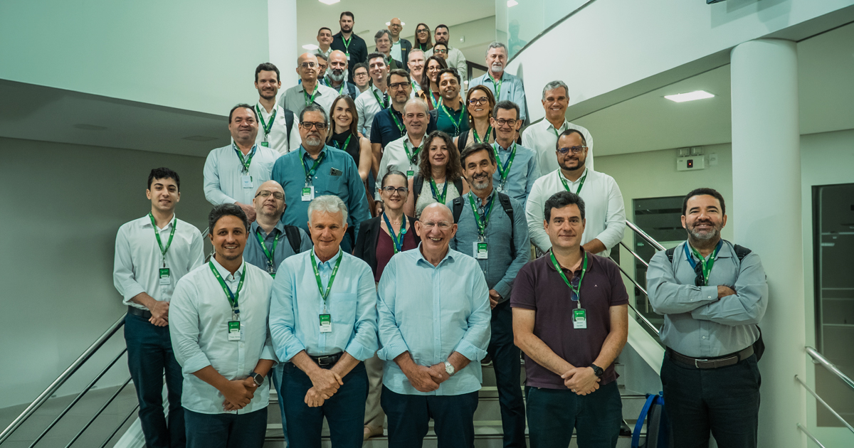 Representantes de 15 instituições visitam CrediSIS em Ji-Paraná para impulsionar cooperativismo Representantes de 15 instituições visitam CrediSIS em Ji-Paraná para impulsionar cooperativismo