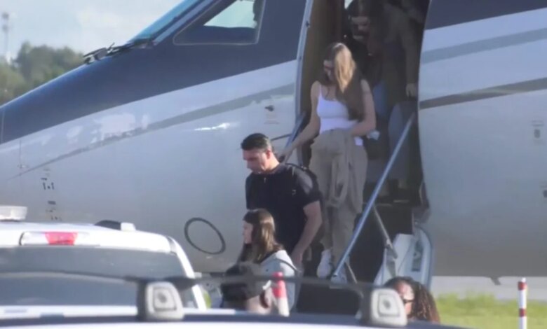 Custo de fretamento de avião usado por Flávio Bolsonaro para fuga é revelado
