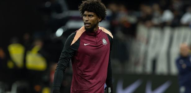 Hugo ignora risco de rebaixamento e foca em salvar Corinthians da Série B