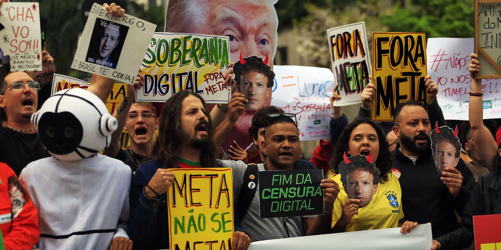 Protesto em São Paulo denuncia interferência da Meta nas eleições de 2026