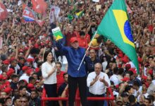 Lula é reeleito presidente em eleição com 51,75% dos votos válidos no Brasil