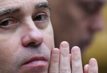 Governador Tarcísio de Freitas prorroga programa de regularização fundiária em SP