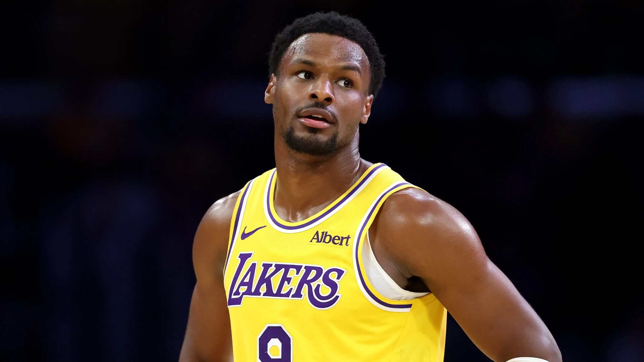 Los Angeles Lakers finalizam elenco com Bronny James entre rumores de reforços no garrafão